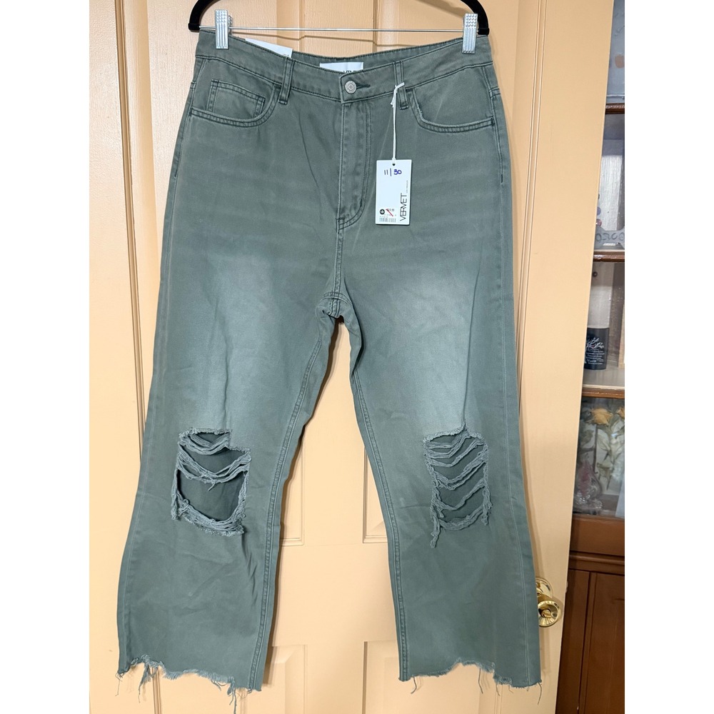 Vervet Leslie 90s Vintage Flare Jeans Green Distressed Raw Hem Size 30 NWT‎